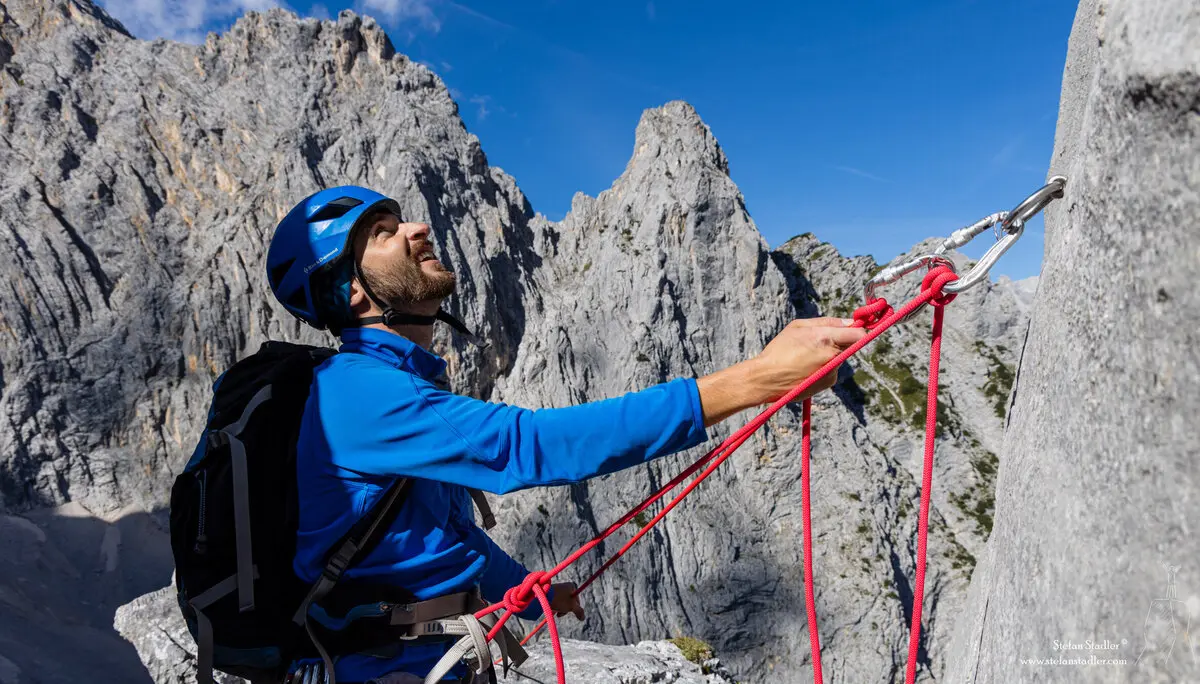 © DAV Teisendorf - Aufmerksam sichern in wilder Landschaft