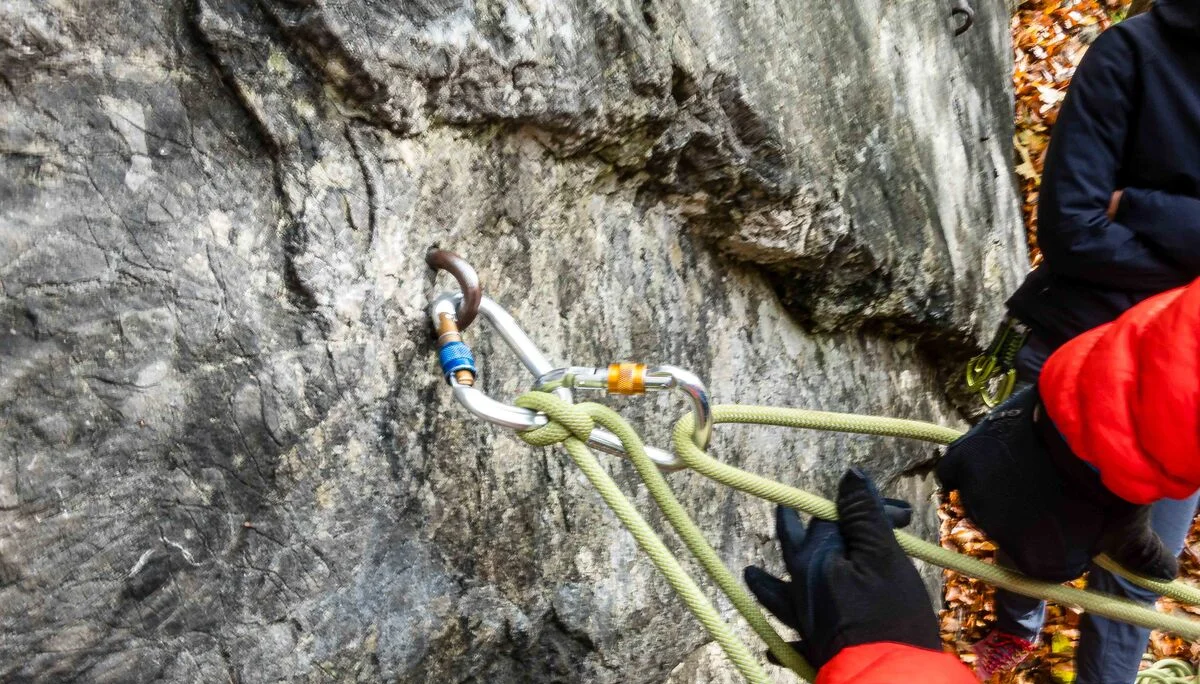 © DAV Teisendorf - Es gibt viele Möglichkeiten einen Knoten zu legen