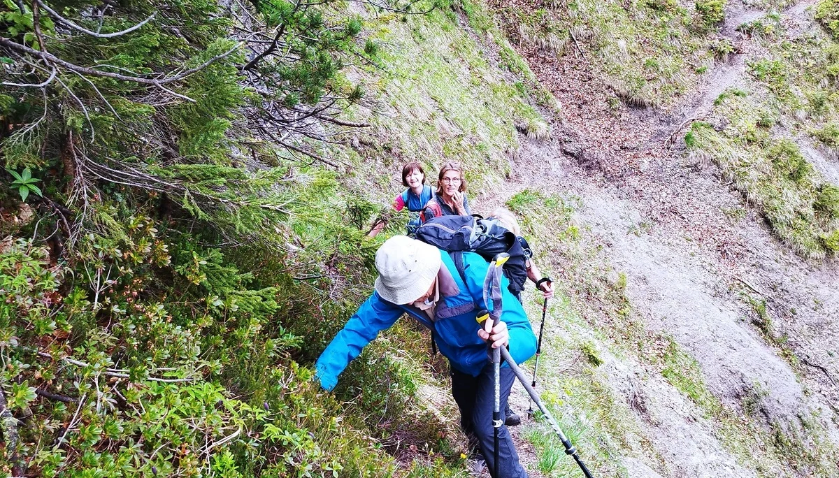 © DAV Teisendorf - OG Waging - Steile Querung im Anstieg