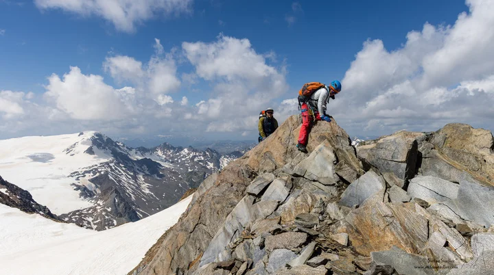 © DAV Teisendorf - Kleine Klettereinlage zum Gipfel
