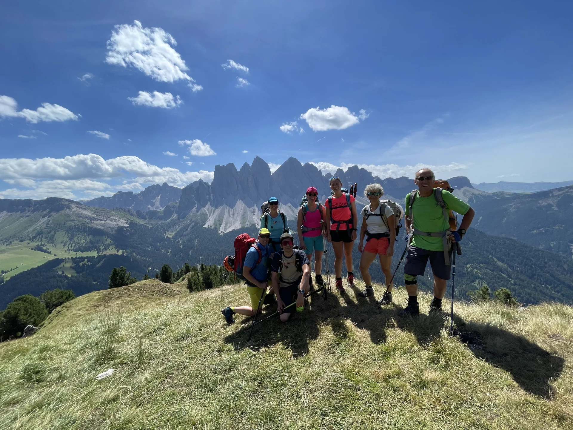 © DAV Teisendorf - im Hintergrund die Geislerspitzen