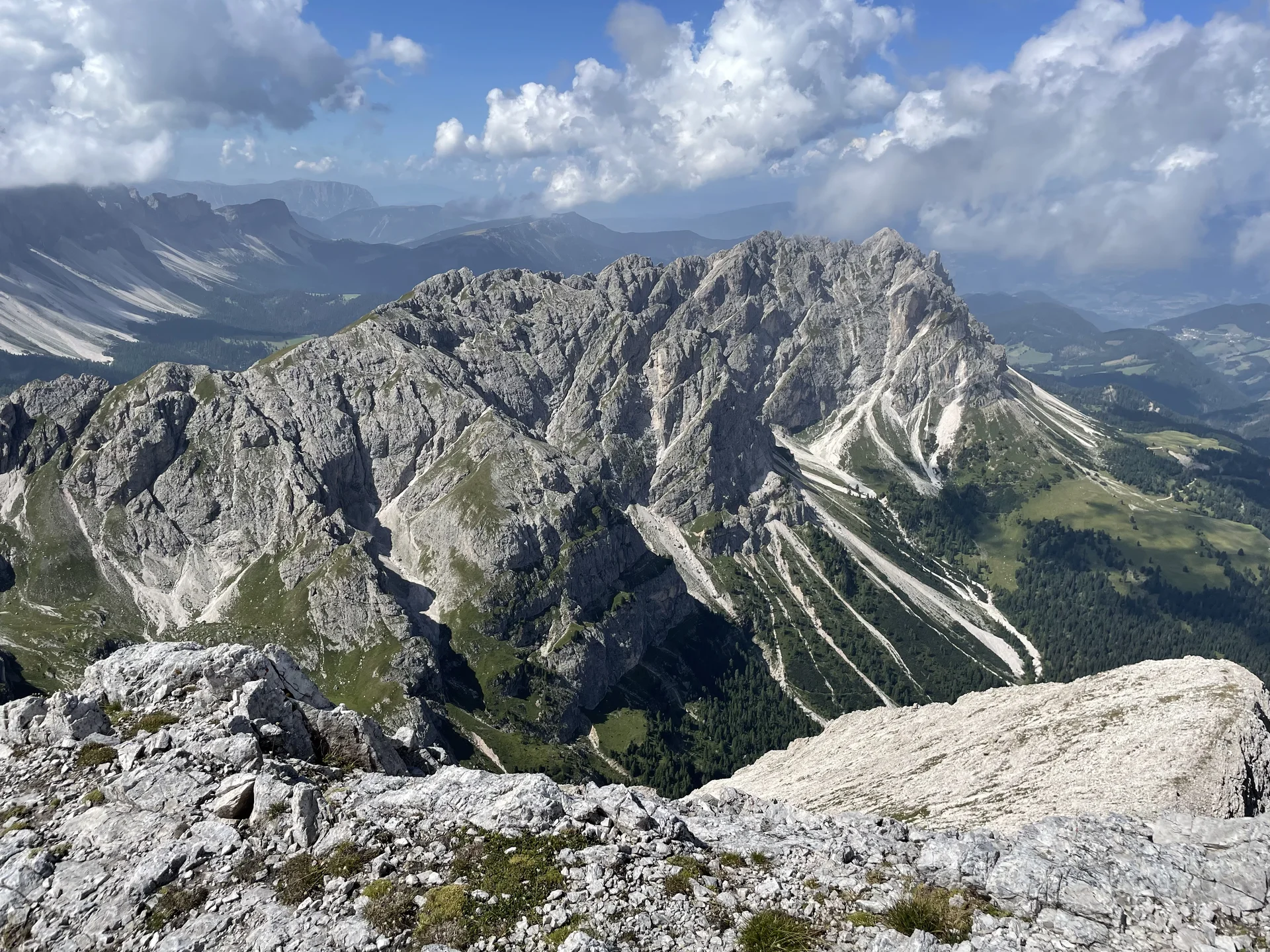© DAV Teisendorf - Blick zum Nachbargipfel vom Peitlerkofel