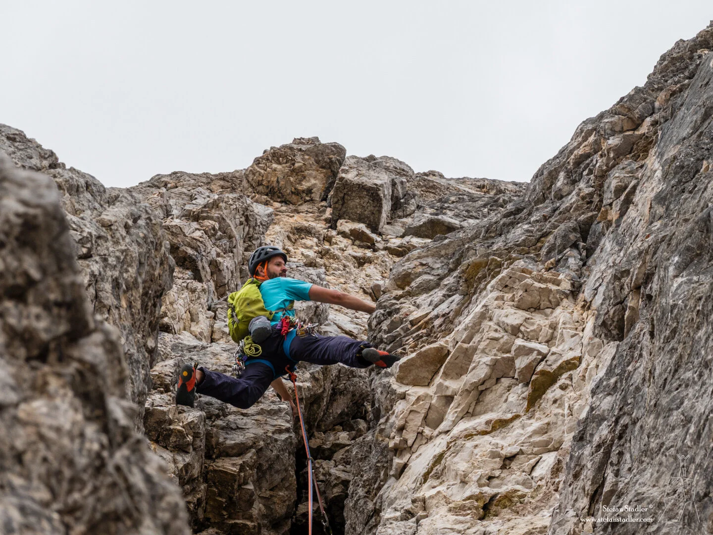 © DAV Teisendorf - anregende Kletterei im Kamin