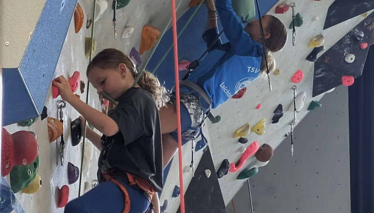 © DAV Teisendorf / OG Waging - Überhang ist anstrengend