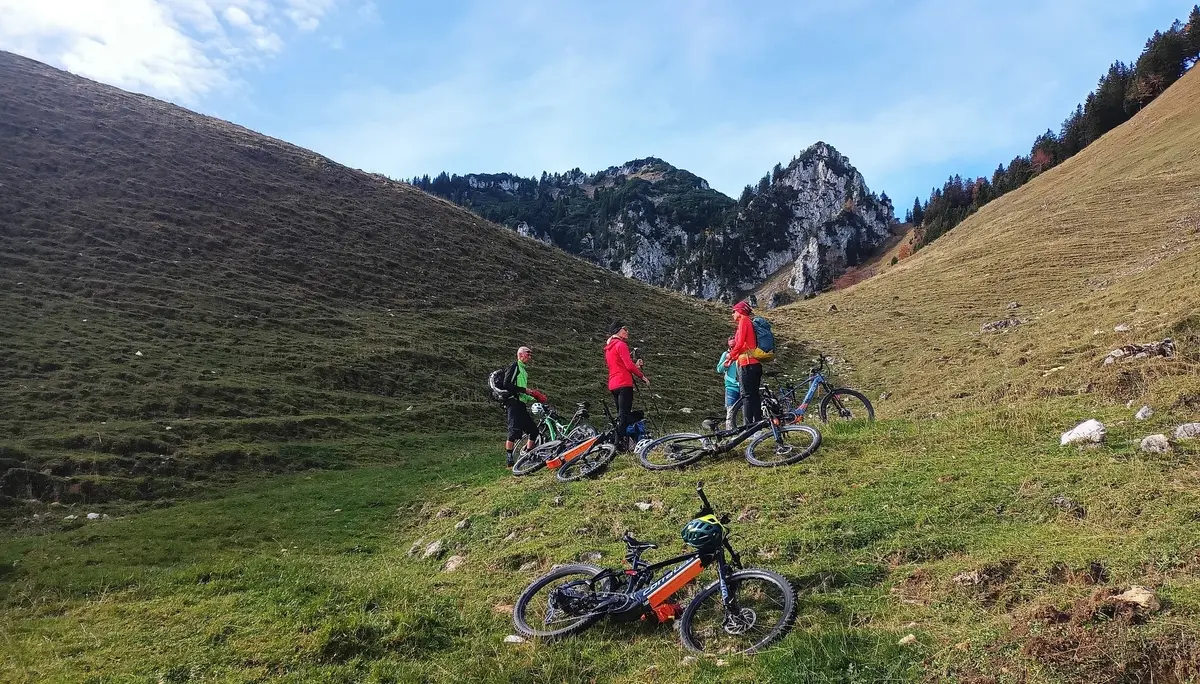 © DAV Teisendorf  - OG Waging - Radldepot bei der Lechneralm