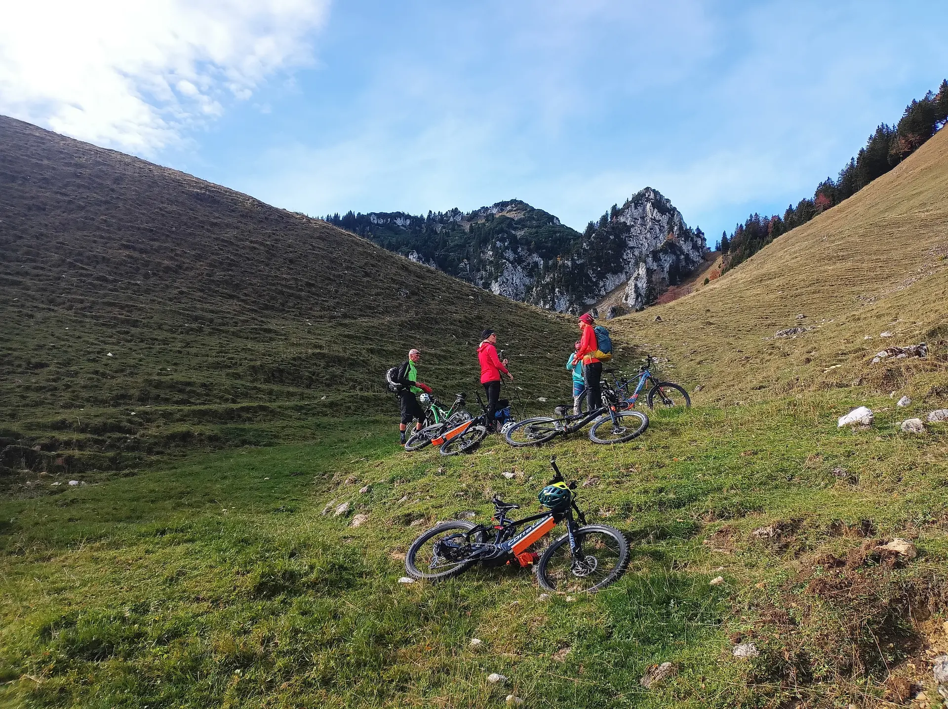 © DAV Teisendorf  - OG Waging - Radldepot bei der Lechneralm